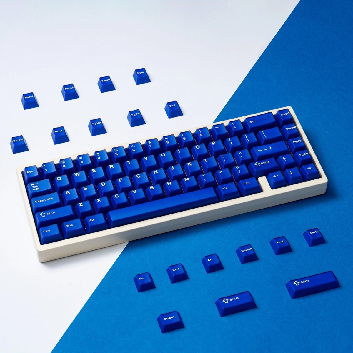 PAYSON Klein Blue Semi-Transparent Keycap