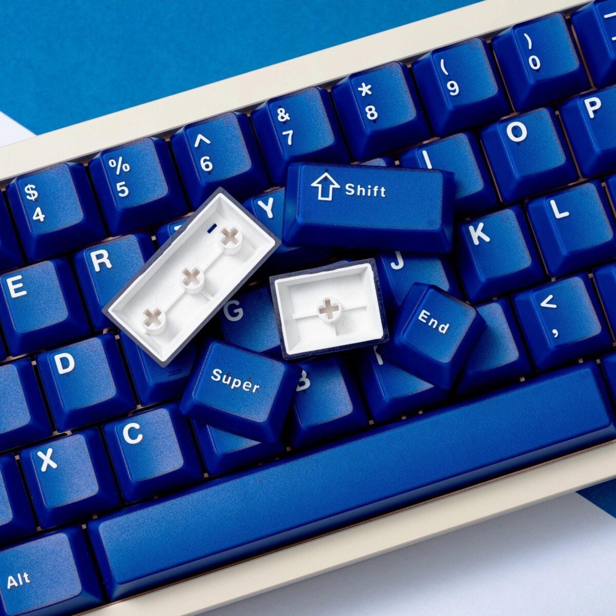 PAYSON Klein Blue Semi-Transparent Keycap