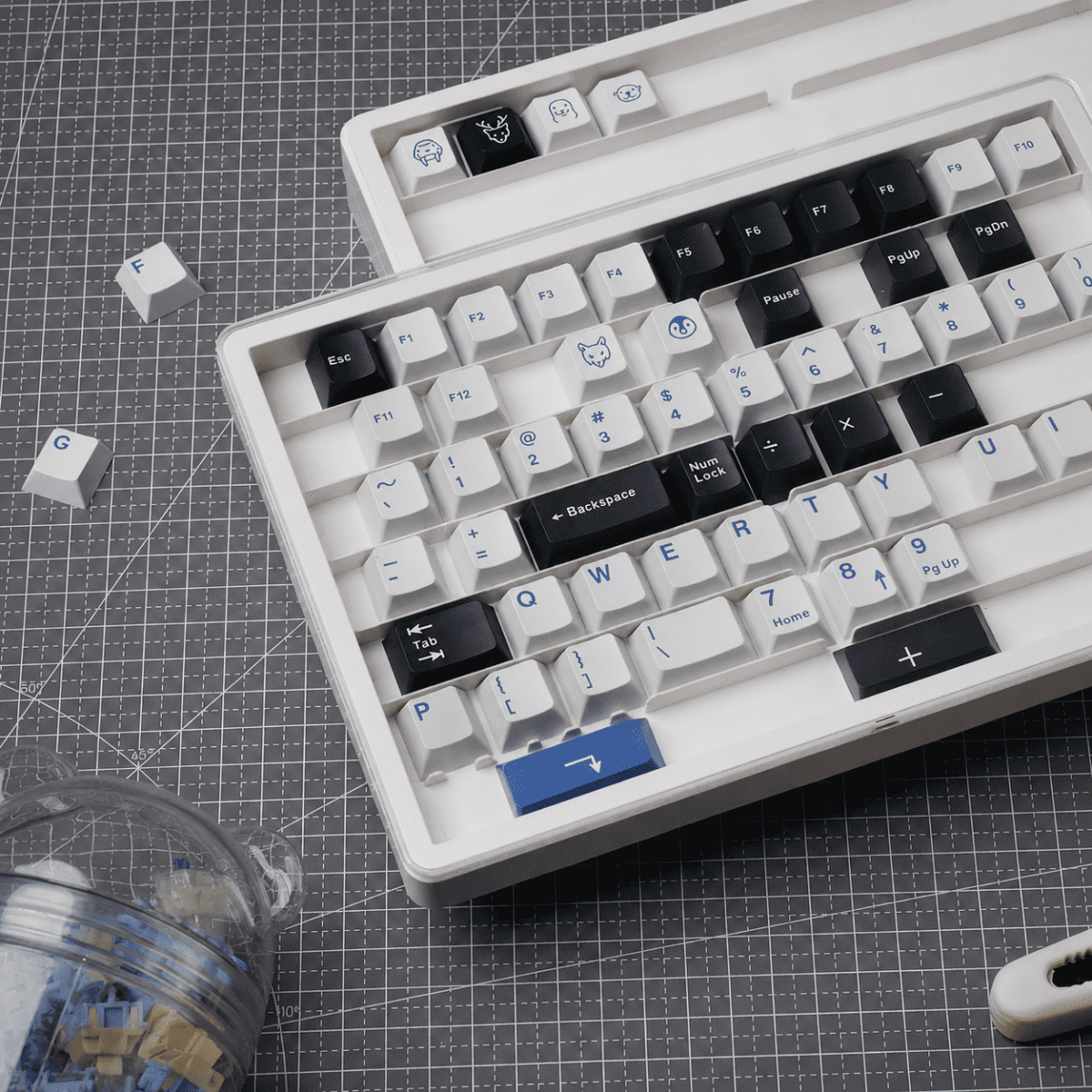 HEK Divided Keycap Storage Box