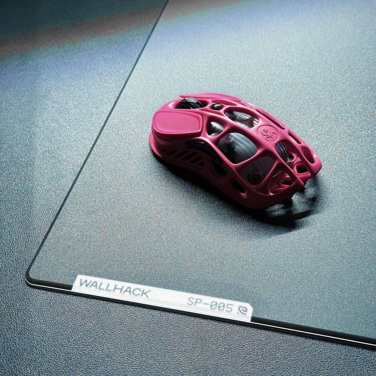 HEK WALLHACK SP005 Tempered Glass Mouse Pad
