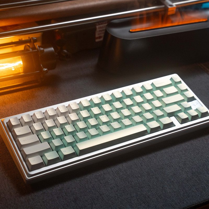 FRONTIER Iridescent Pearl PBT Keycap Set