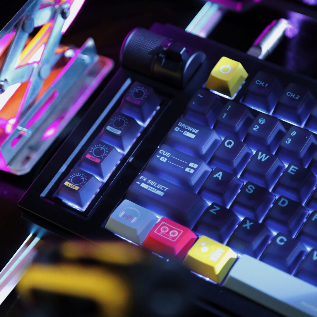taobao-5-ai-skip-28 FRONTIER Rhythm Frenzy 167-Key Keycap Set