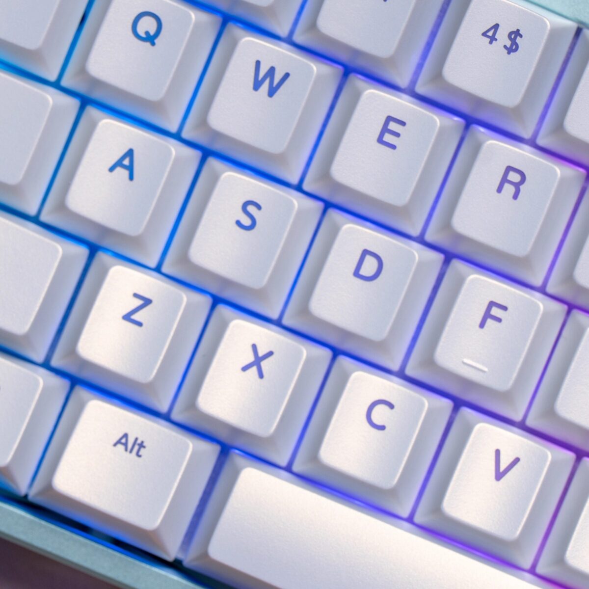 taobao-5-ai-skip-32 FRONTIER Iridescent Pearl Shine-Through PC Keycaps