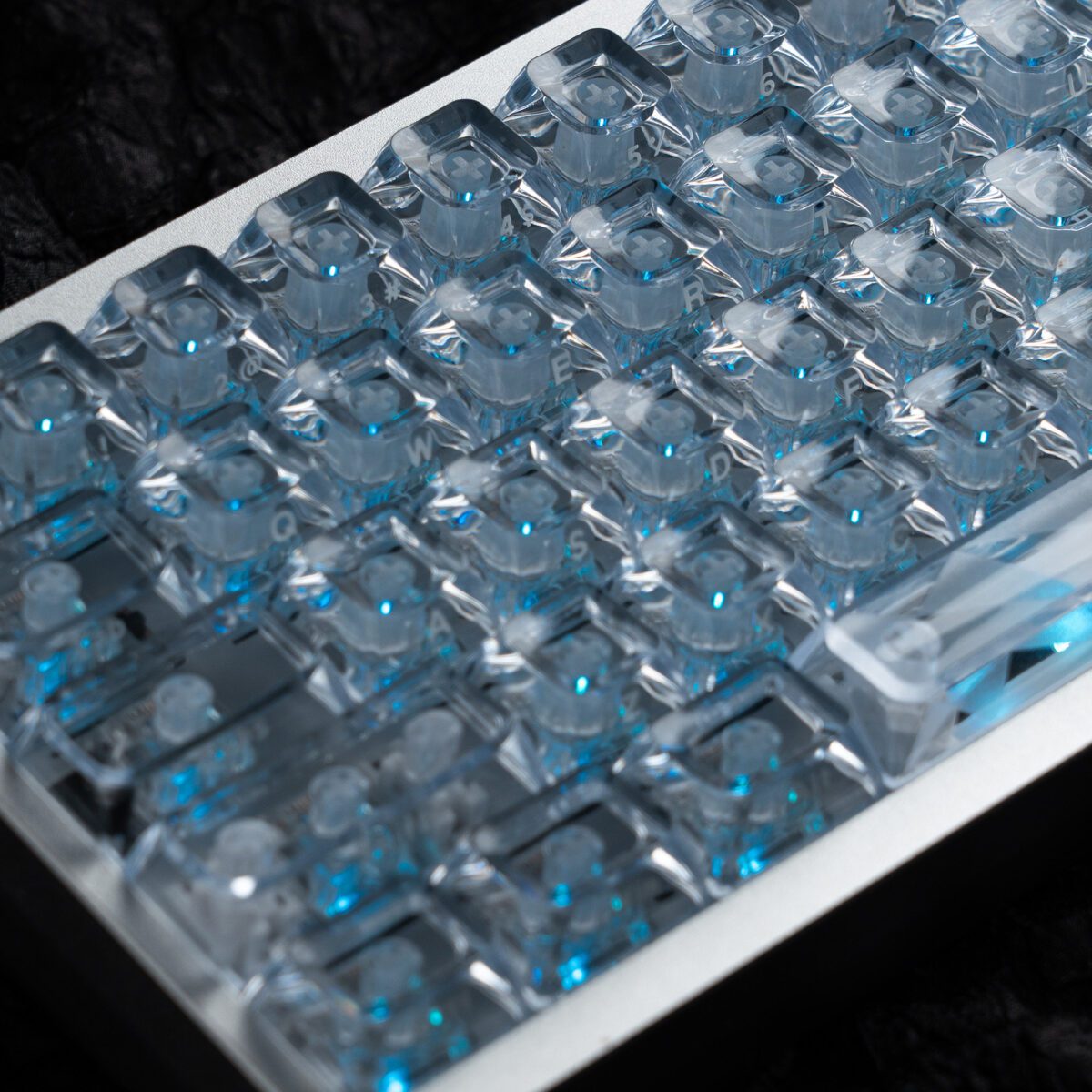 taobao-2-ai-skip-6 HEK Star Prism Transparent RGB Keycaps