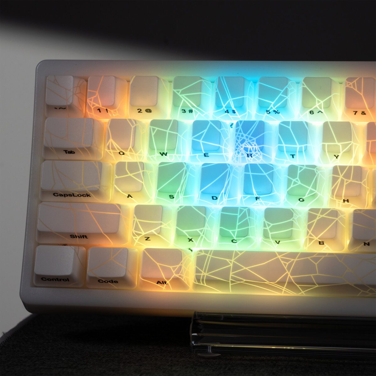 HEK Spider Web Shine-Through Keycaps