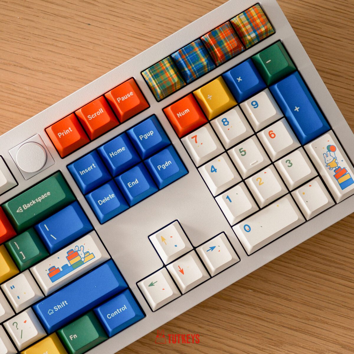 taobao-3-ai-skip-3 Colorfun Bunny Cream PBT Keycap Set