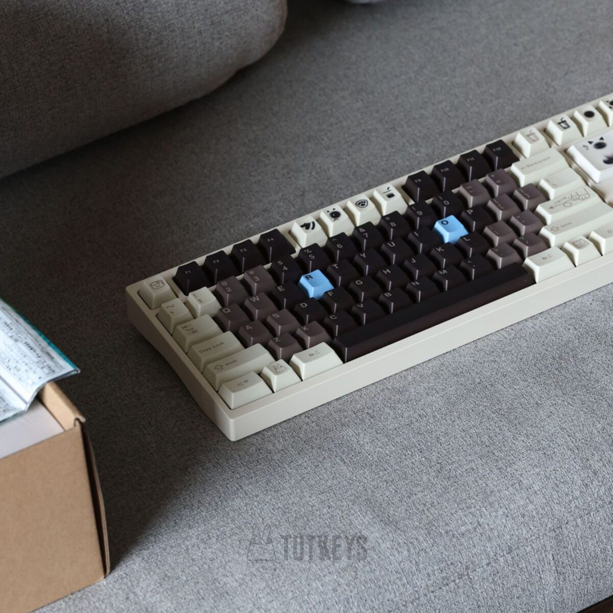 taobao-4-ai-skip-15 Brown Sugar Boba Milk Tea Siamese Cat Keycaps